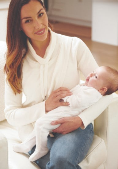 Vegan Maternity Sweater that Keeps You Warm This Winter