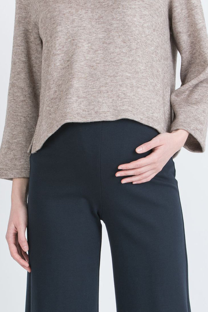 Kimberly High-Waisted Black Maternity Work Pants by Attesa