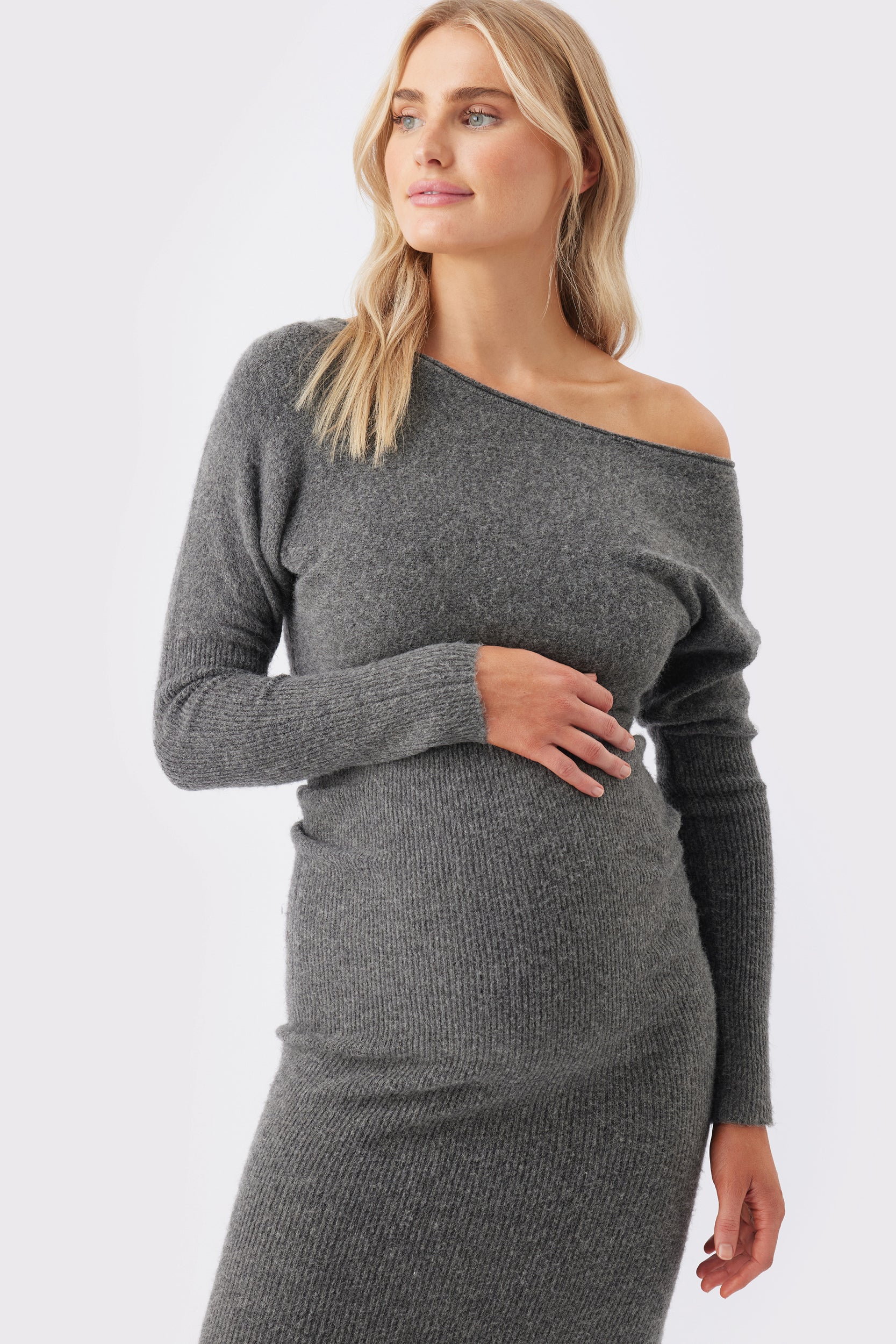 Tobie Off Shoulder Knit Maternity Dress Mocha – Seven Women Maternity