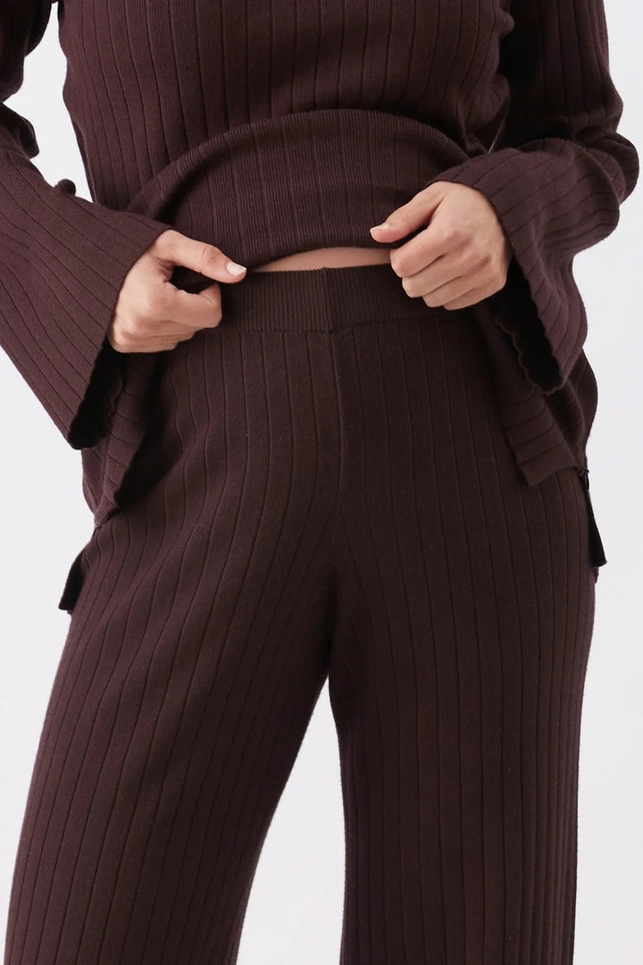 Dallas Rib Knit Maternity Pants in Chocolate