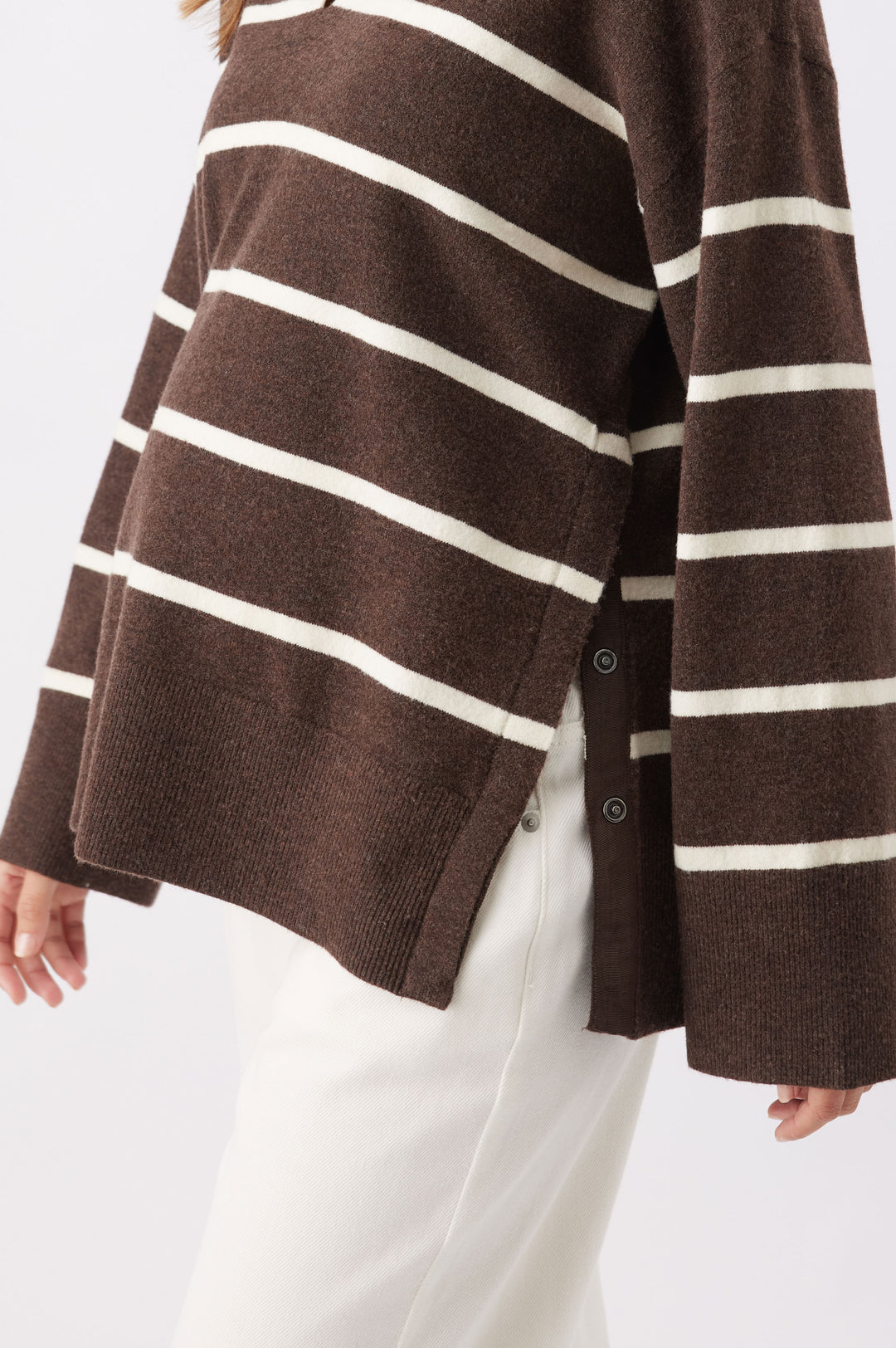 Scout Soft Knit Maternity & Nursing Pullover in Chocolate